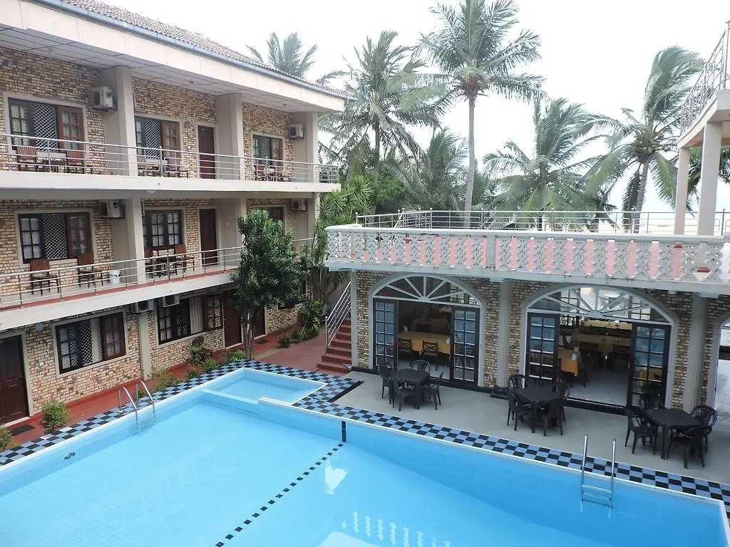 Oasis Beach Resort location